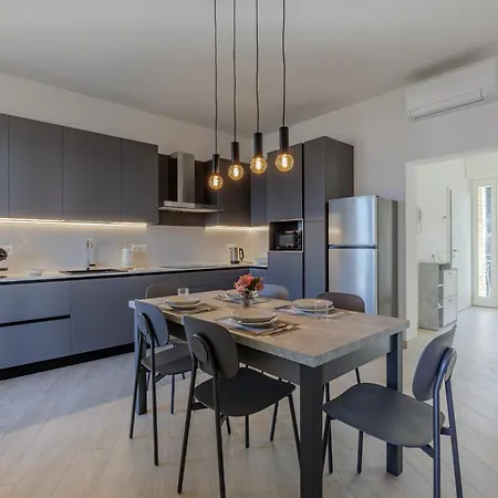 Santa Croce Apartament Torri Del Benaco